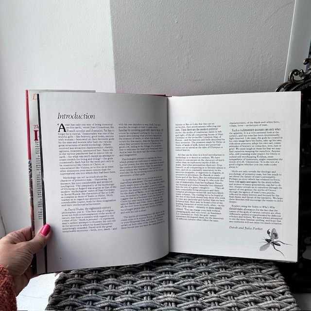 Книга Бессмертные на английском языке