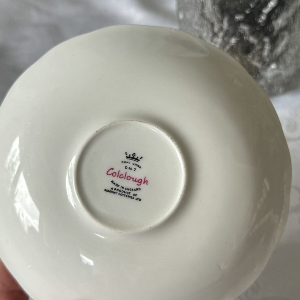 Чайная пара Colclough Розы 190 мл Англия 