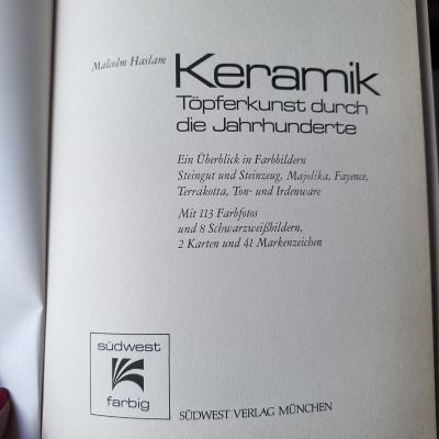 Книга Гончарное искусство на протяжении веков на немецком языке