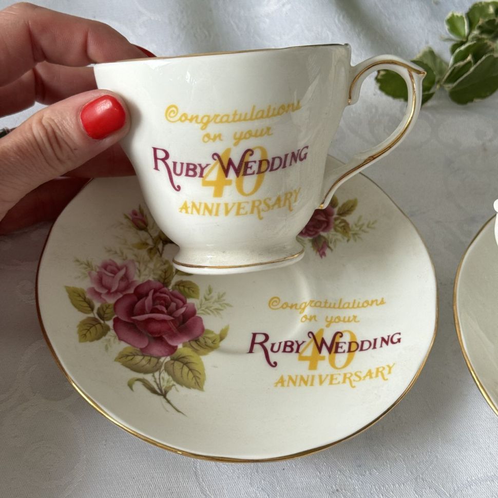 Чайная пара Duchess Рубиновая свадьба 200 мл Англия 