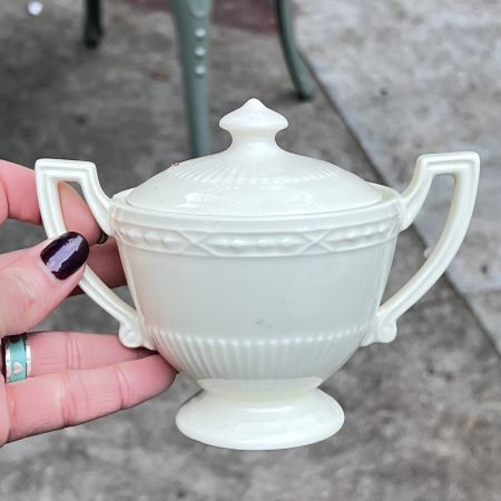 Сахарница Royal Creamware Recamier 14 см фарфор Англия      
