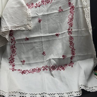 Скатерть льняная 89х84 см вышивка крестиком 