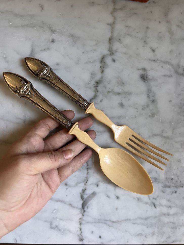 Ложка и вилка набор сервировочный 32 см серебро Италия