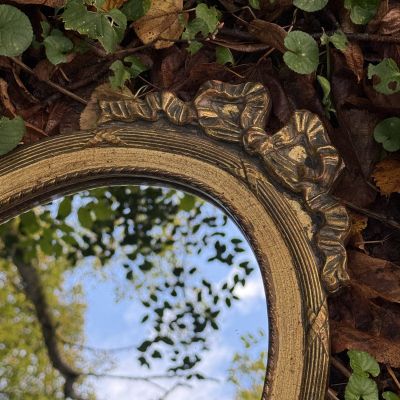Зеркало овальное 51см в деревянной раме Франция
