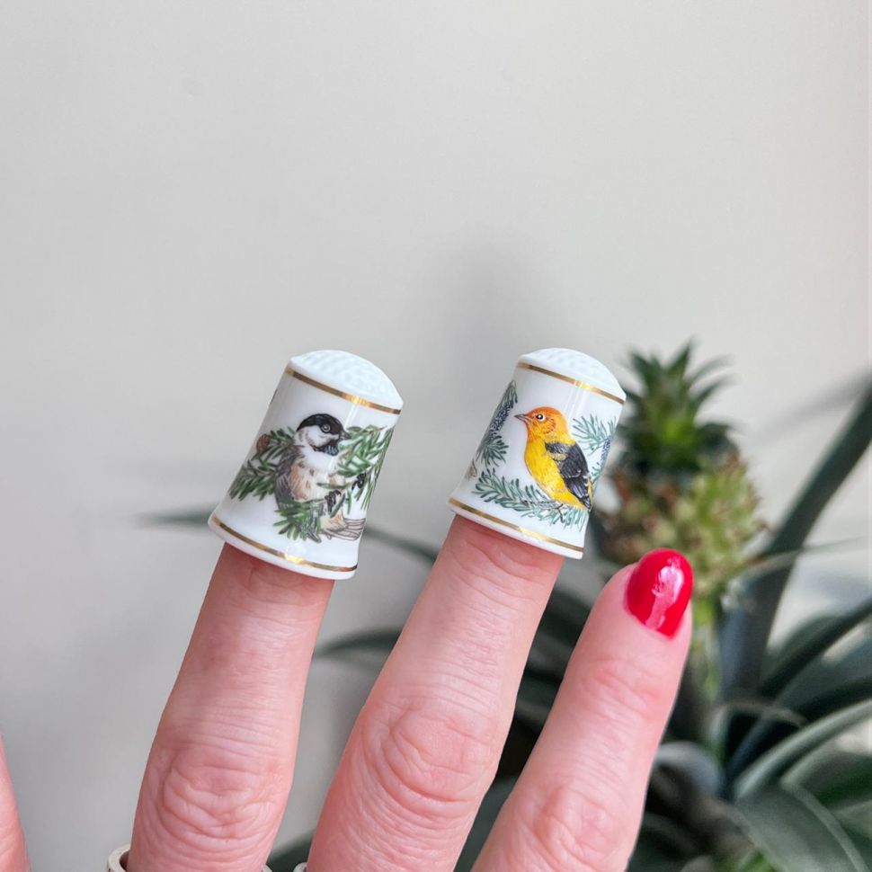 Наперсток Franklin Porcelain 1983 г. набор 2 шт. 