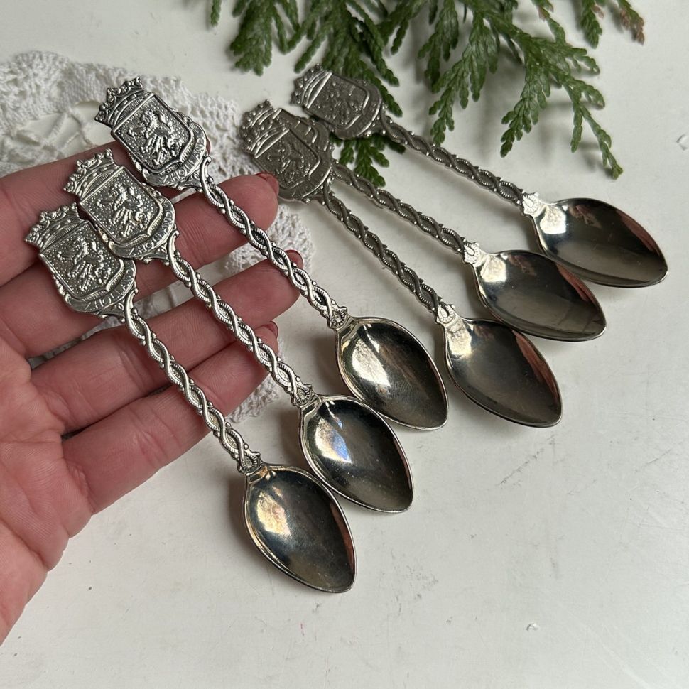 Ложка кофейная геральдика Лев 11 см мельхиор