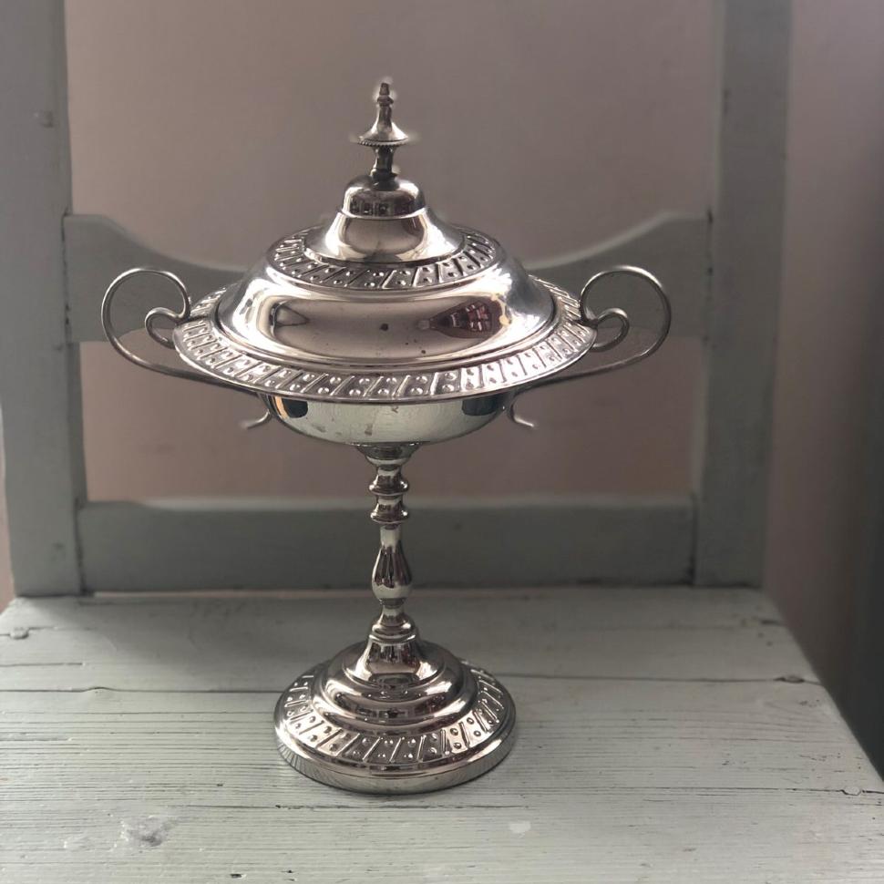 Икорница 28 см с золочением 