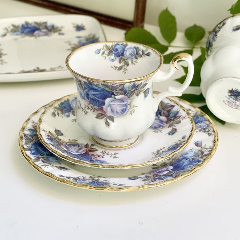 Тарелка пирожковая Royal Albert Moonlight Rose 16 см