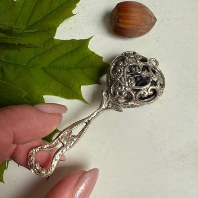 Погремушка Сердце ажурное 8 см серебро