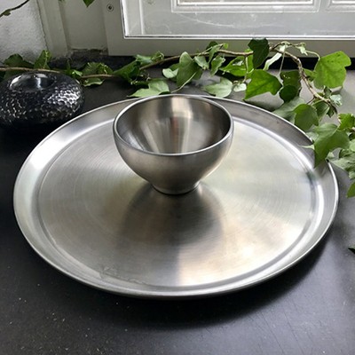 Блюдо с чашей для сервировки стола