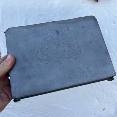 Шкатулка 5х15х22 см олово дерево гравировка