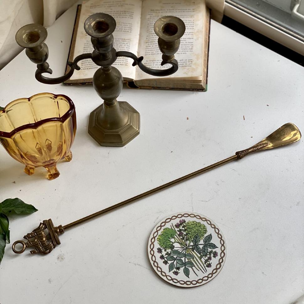 Ложка для обуви 46 см The Victory латунь