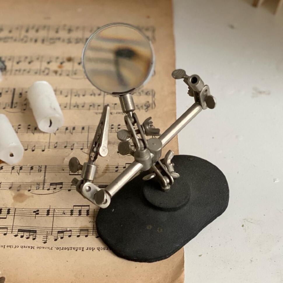 Прибор держатель лупа для ювелира металл чугун