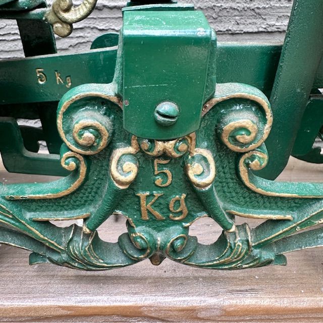 Весы старинные рыночные 39 см чугун мрамор   