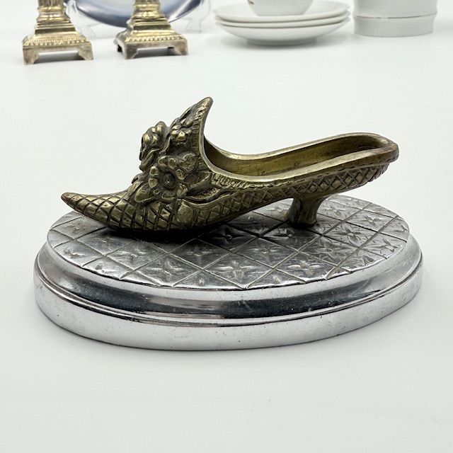 Пепельница дамская персональная Туфелька 11 см латунь