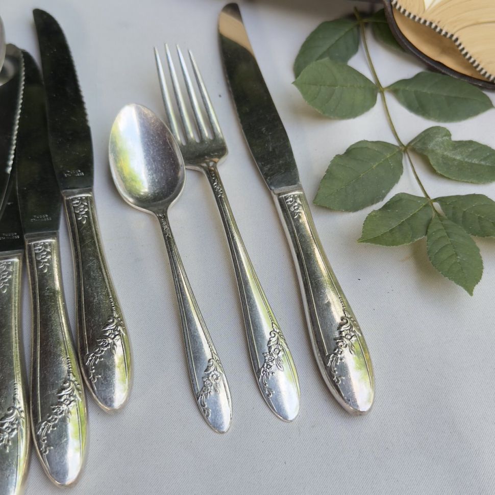 Вилка Oneida Community Queen Bess 19 см серебрение США