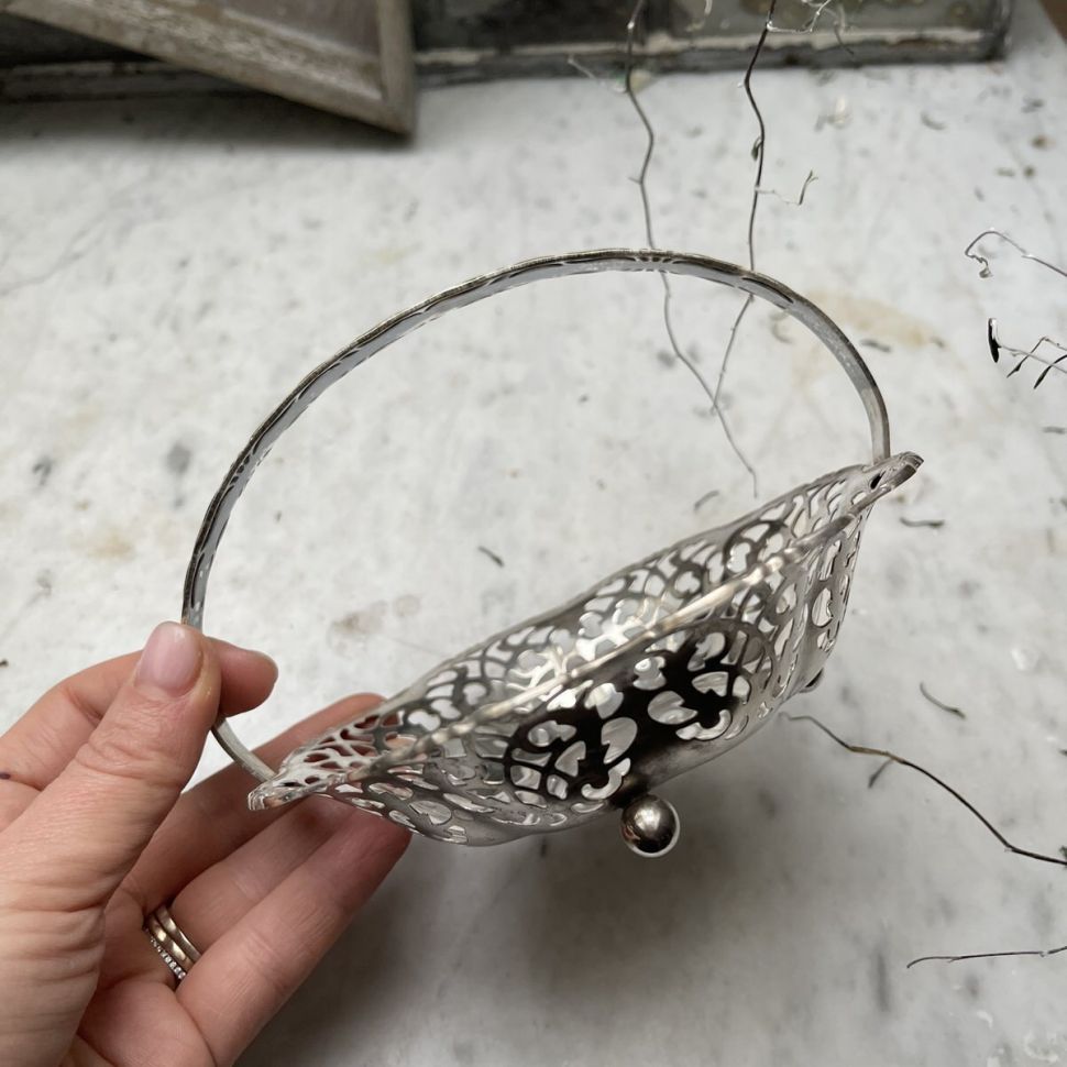 Конфетница бонбоньерка ажурная сталь