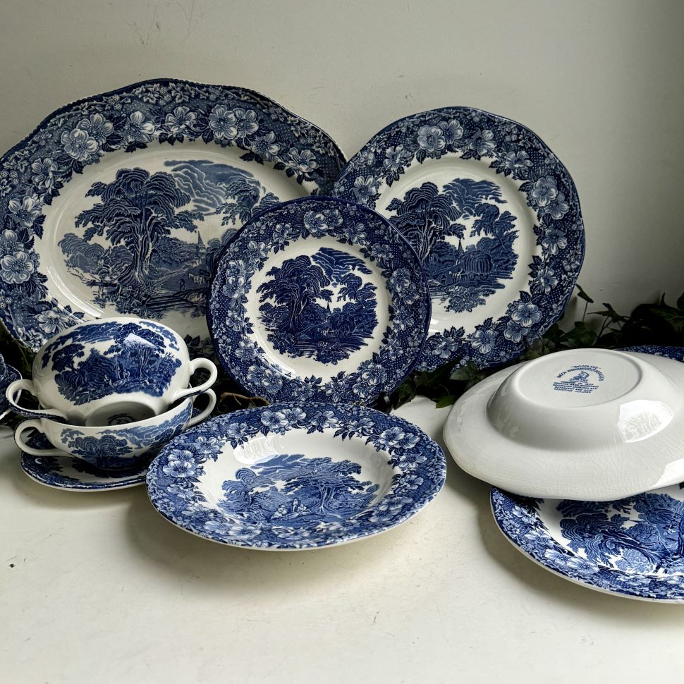 Тарелка Enoch Wedgwood Woodland 20 см Англия синий