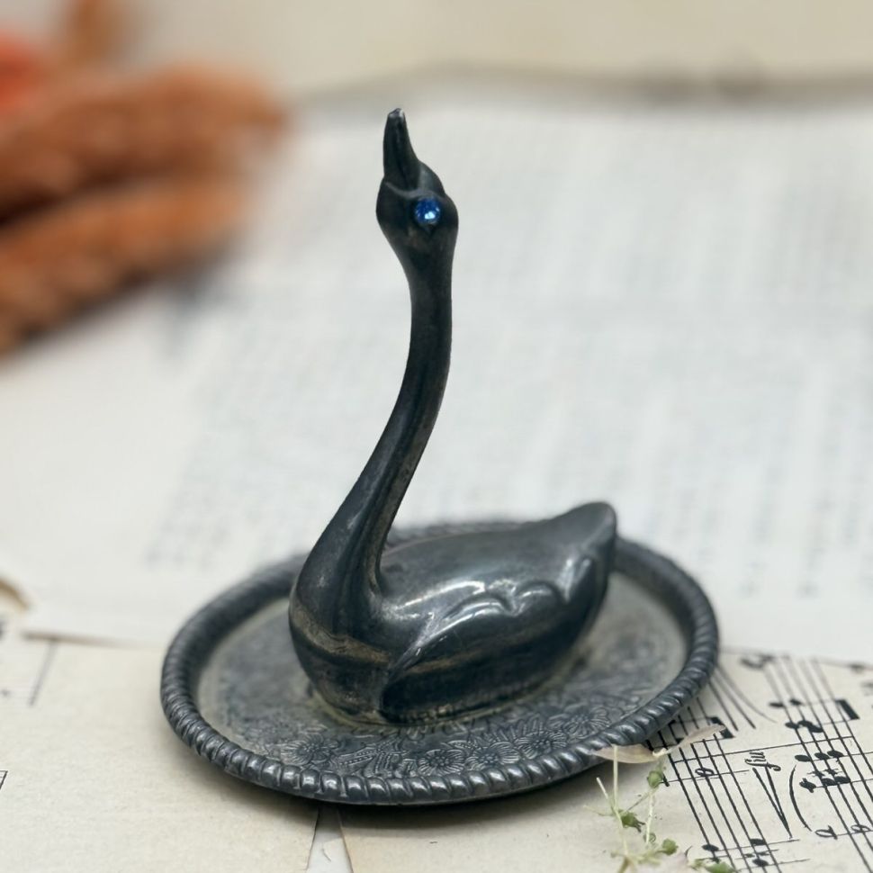 Подставка под кольца Лебедь мельхиор