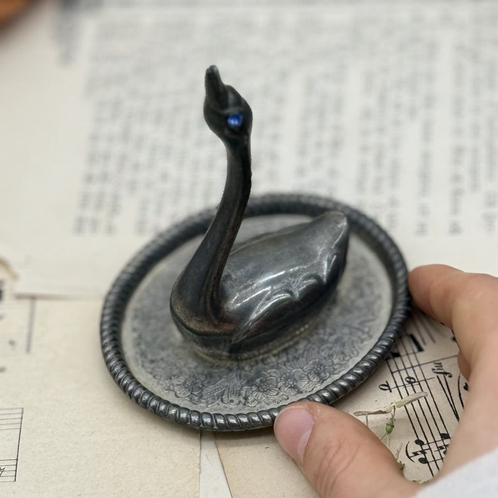 Подставка под кольца Лебедь мельхиор