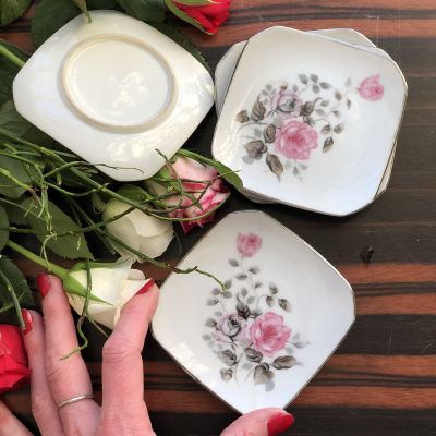 Тарелка блюдце 10 см розы