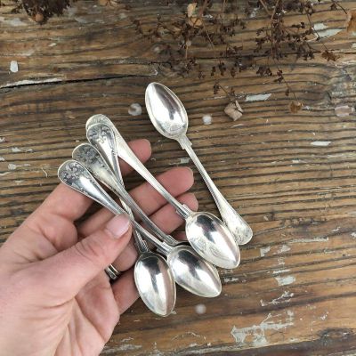 Ложка чайная 13 см с вензелями 