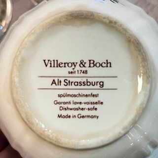 Сахарница Alt Strassburg ВиллеройБох 15 см фарфор Германия уценка