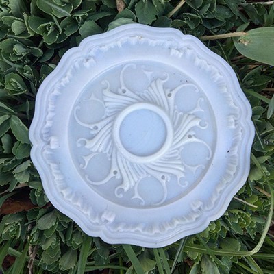 Подставка под торт Белая из молочного стекла