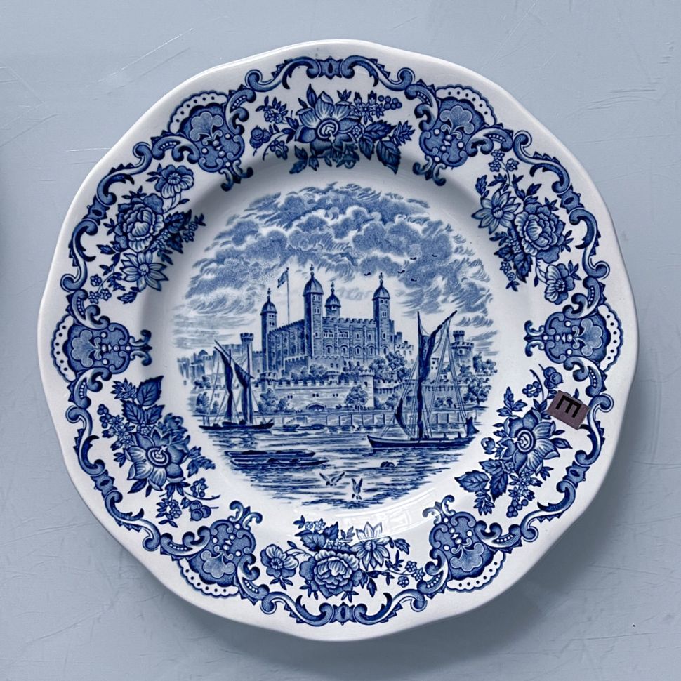 Тарелка Enoch Wedgwood Royal Homes of Britain 20 см Англия