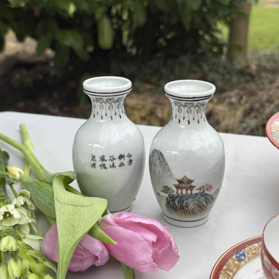 Ваза Пагода 11 см фарфор Япония   