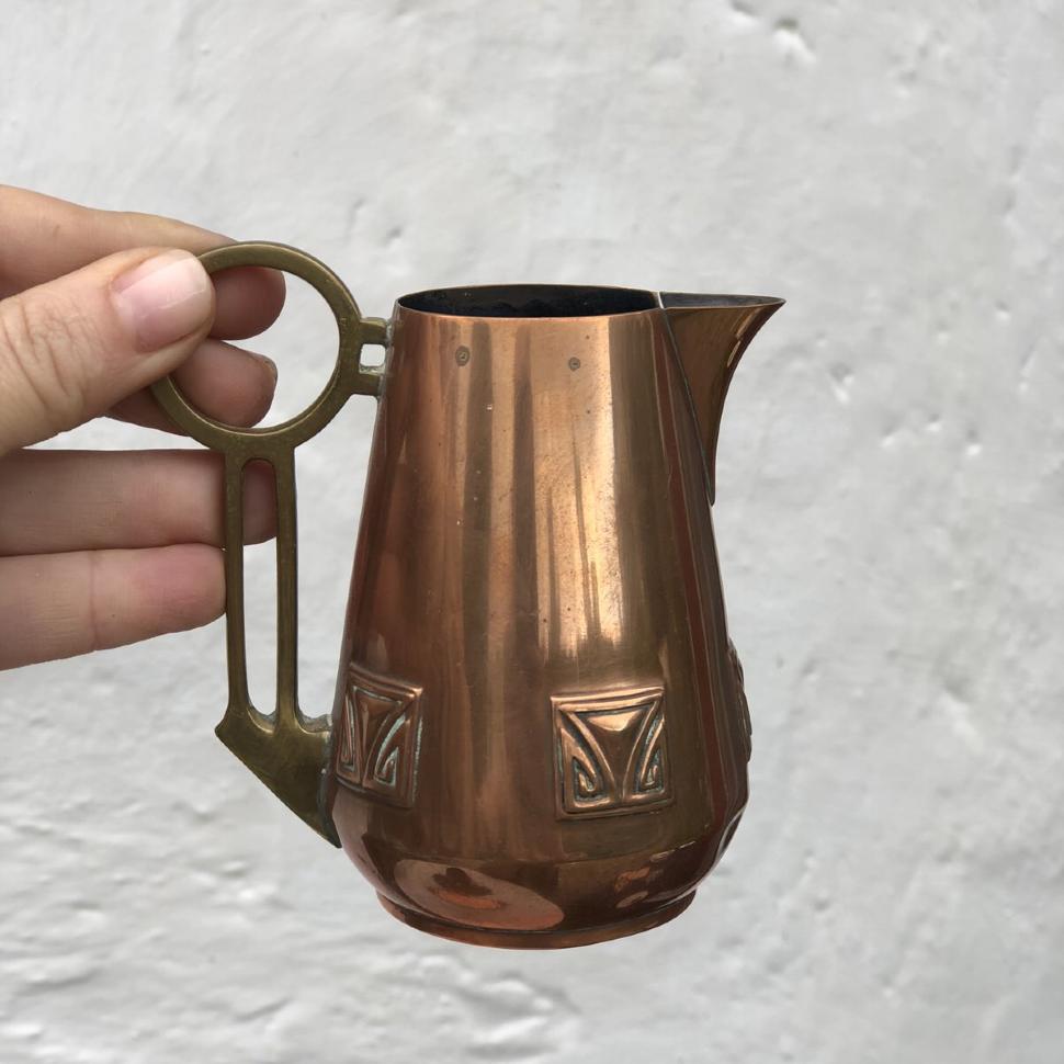 Молочник медный с латунной ручкой