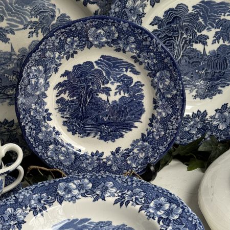 Тарелка Enoch Wedgwood Woodland 25 см Англия синий