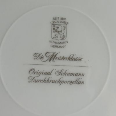 Тарелка Schumann Arzberg Ежевика 26 см Бавария Германия