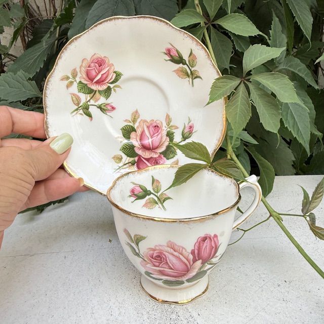 Чайная пара Royal Albert Anniversary Rose 200 мл 1950 гг.
