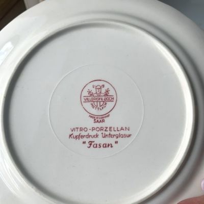 Тарелка ВиллеройБох Fasan красный 15 см Германия