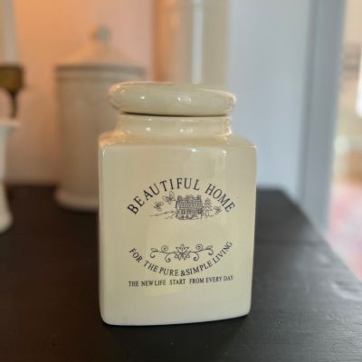 Банка с крышкой Beautiful Home 18 см фаянс