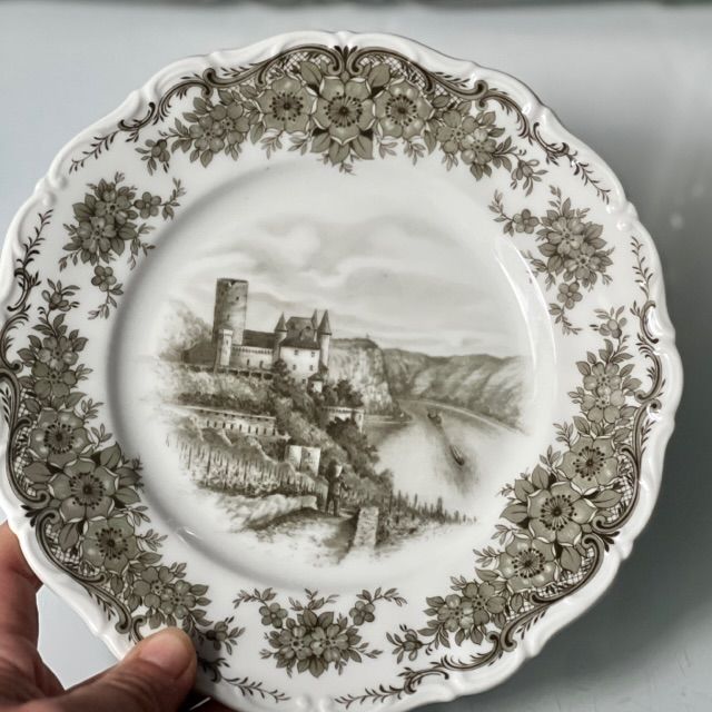 Тарелка Seltmann Weiden Замки Рейна фарфор 19 см Германия