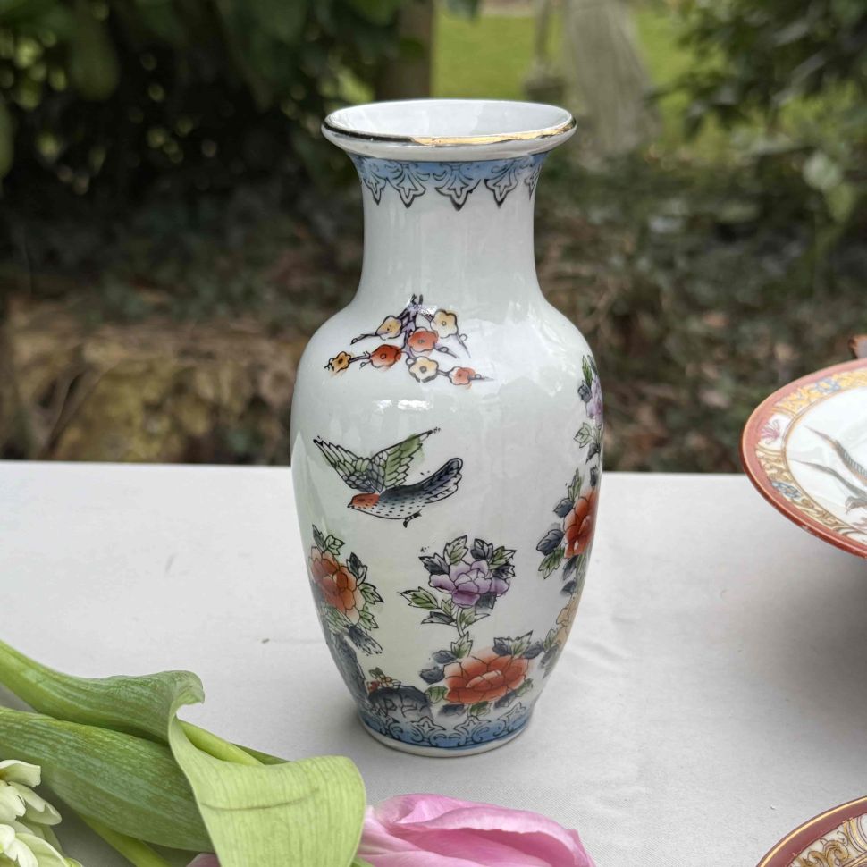 Ваза Райская птица 16 см фарфор Япония    