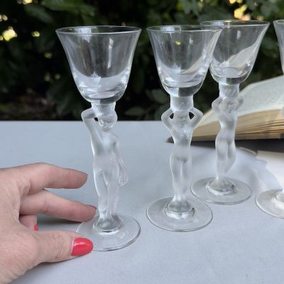 Рюмка на матовой ножке Bayel Мужская фигура 40 мл Франция  