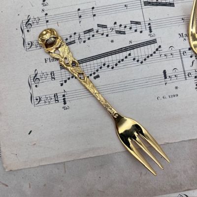 Вилка Justinus Solingen Хильдесхаймская роза 24 K позолота 13 см Германия