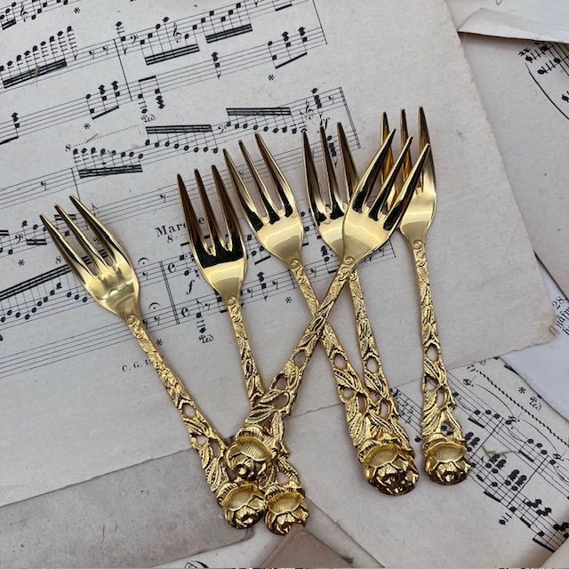 Вилка Justinus Solingen Хильдесхаймская роза 24 K позолота 13 см Германия