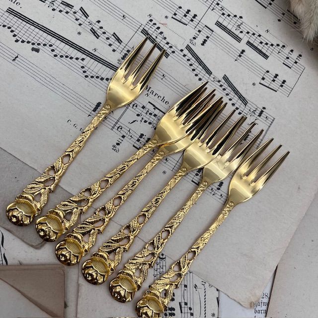 Вилка Justinus Solingen Хильдесхаймская роза 24 K позолота 13 см Германия