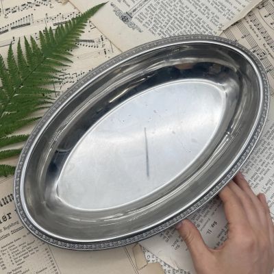 Поднос овальный с высоким краем 32 см сталь 