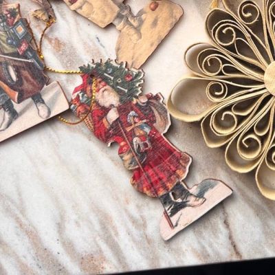 Подвес новогодний 9 см Дед Мороз дерево