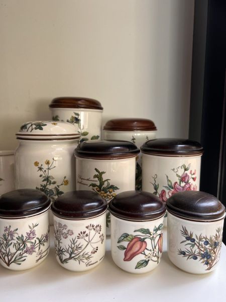 Банка Botanica ВиллеройБох 1 л Stachys officinalis