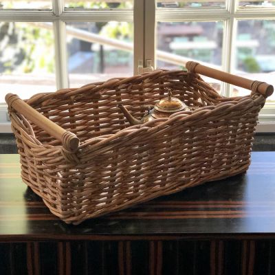 Корзина плетеная вытянутая