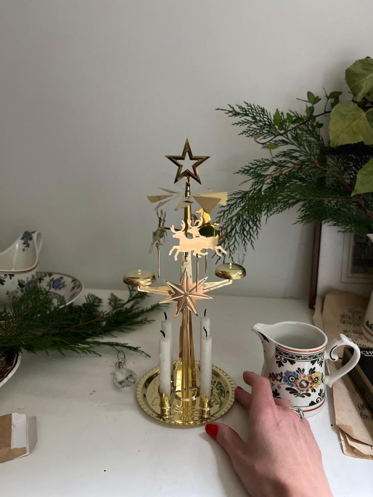 Подсвечник новогодний мобиль Олени 30 см золотые