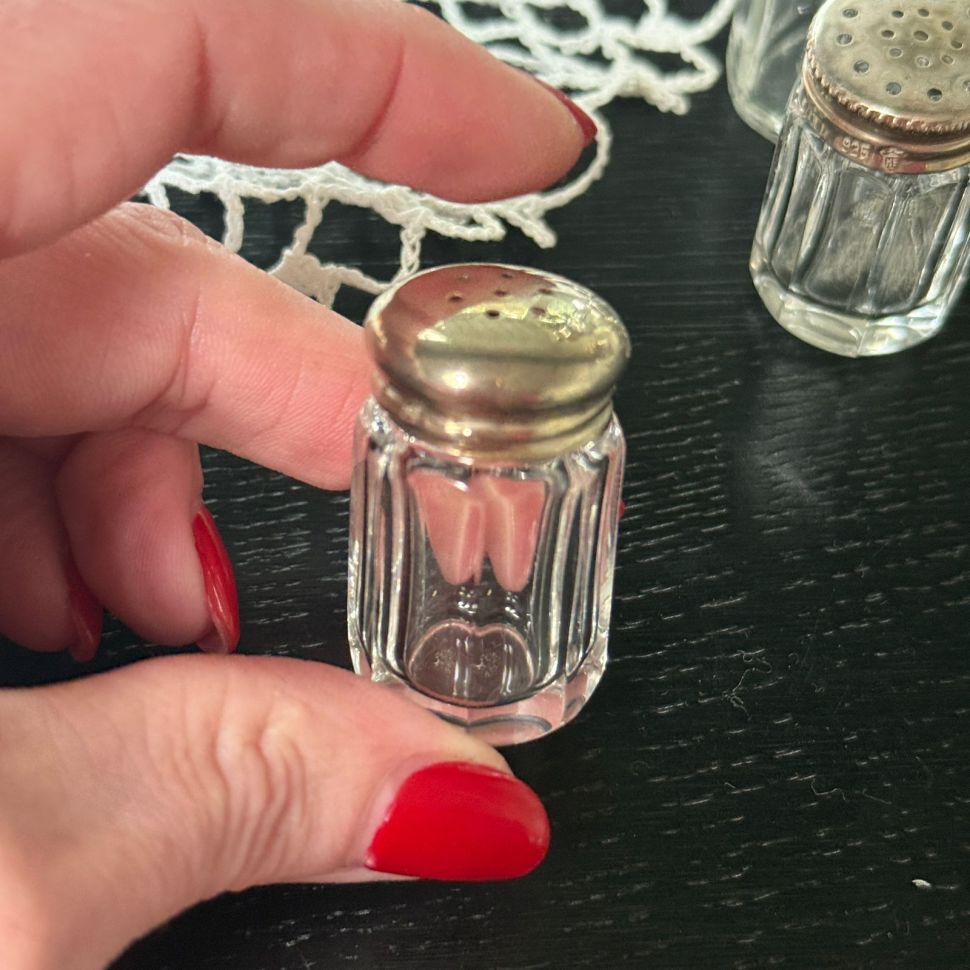 Солонка мини 4 см стекло серебро