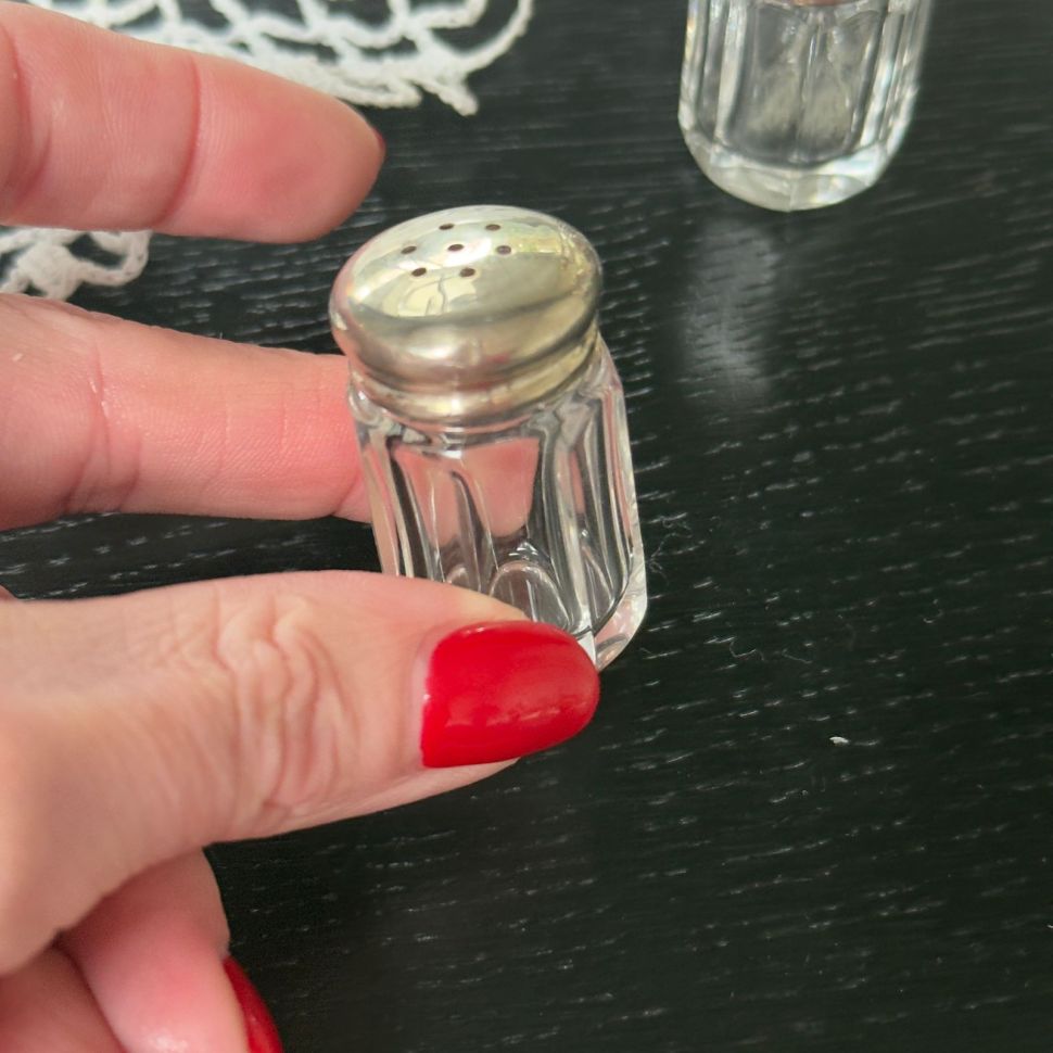 Солонка мини 4 см стекло серебро