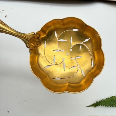 Ложка ситечко Минерва 18 см серебро позолота Франция 